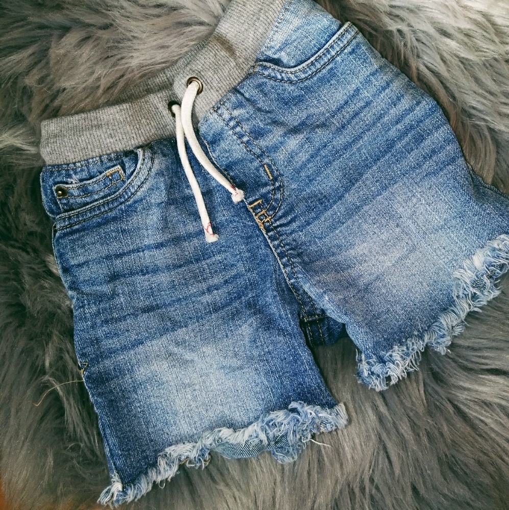 Boys 18mo shorts